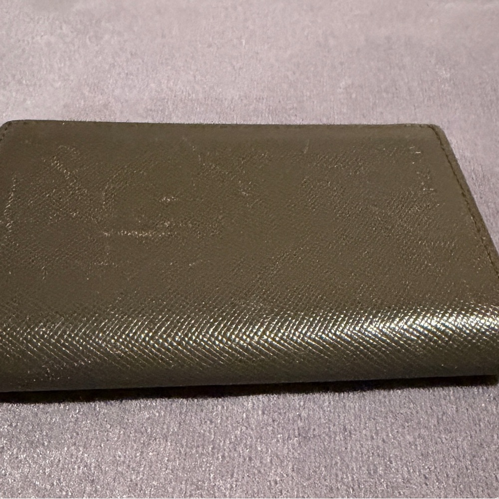 Prada Saffiano Leather Wallet 2M0945 Tundra Olive Green Billfold Authenticated - Picture 2 of 16